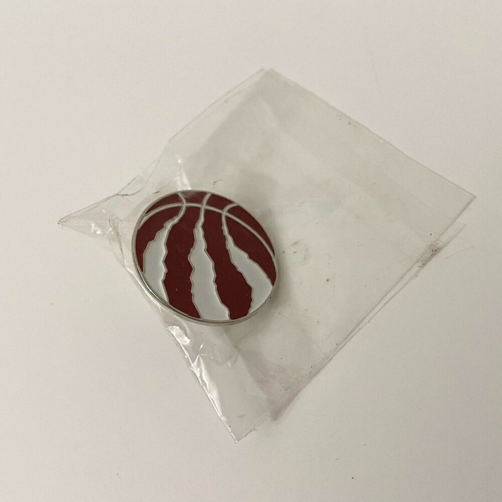 Toronto Raptors Basketball Pin - Picture 2 of 12